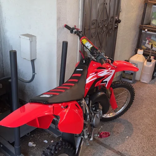 2004 Cr85 