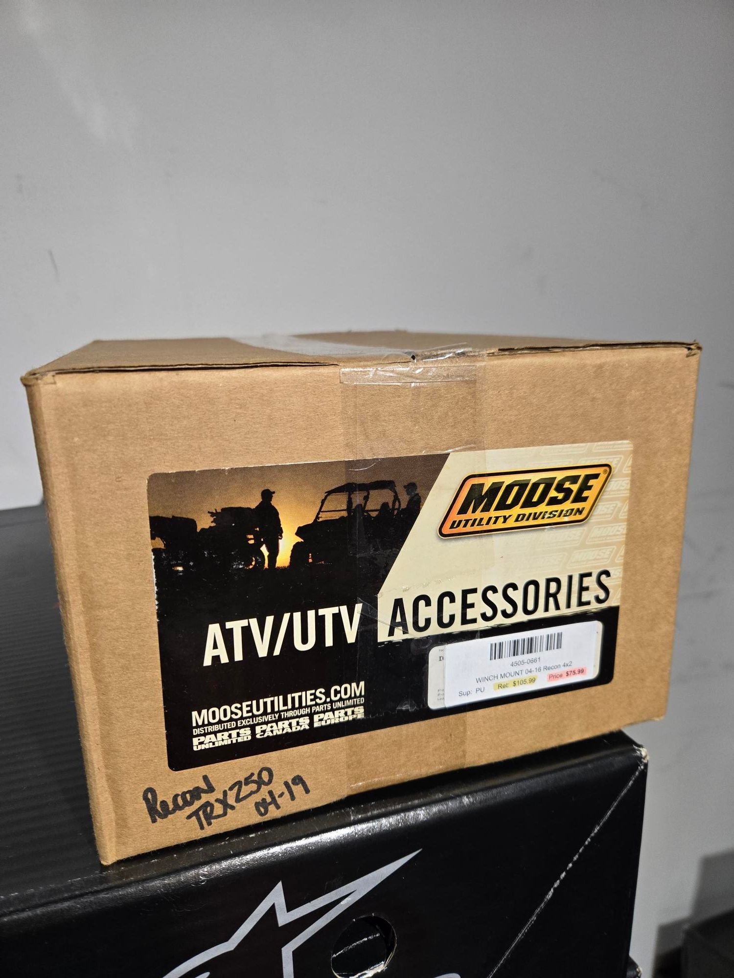 MOOSE WINCH MOUNT RECON 4X2