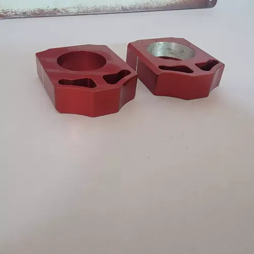 2009-2010 Honda CRF 250R CRF 450R Rear Axle Blocks Works Connection Elite Red
