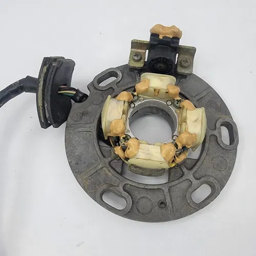 2002 1999-2005 YAMAHA YZ250 Stator Generator Alternator Ignition 5CU-85560-10-00