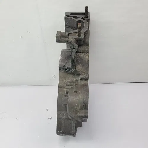 2009 2005-2012 KTM 150SX 125SX Crankcase Engine Bottom End Right Block Case OEM