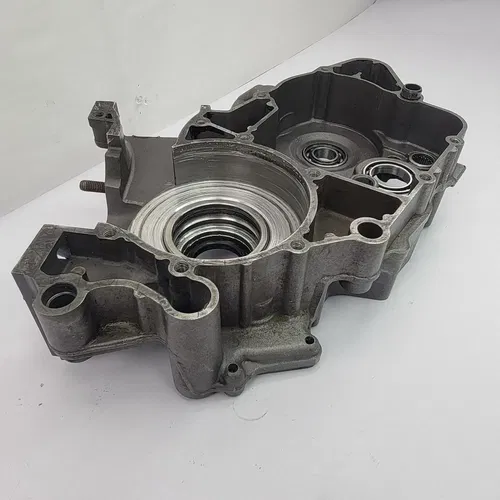 2009 2005-2012 KTM 150SX 125SX Crankcase Engine Bottom End Right Block Case OEM