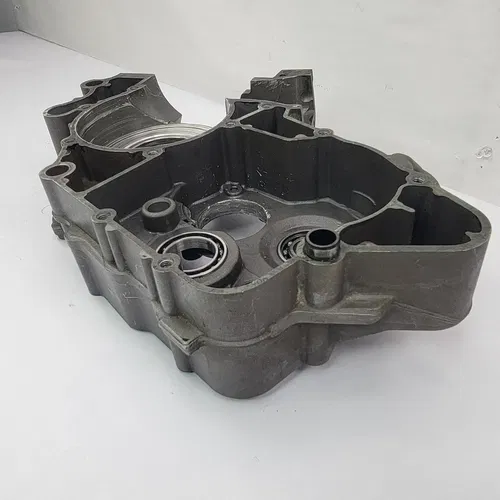 2009 2005-2012 KTM 150SX 125SX Crankcase Engine Bottom End Right Block Case OEM