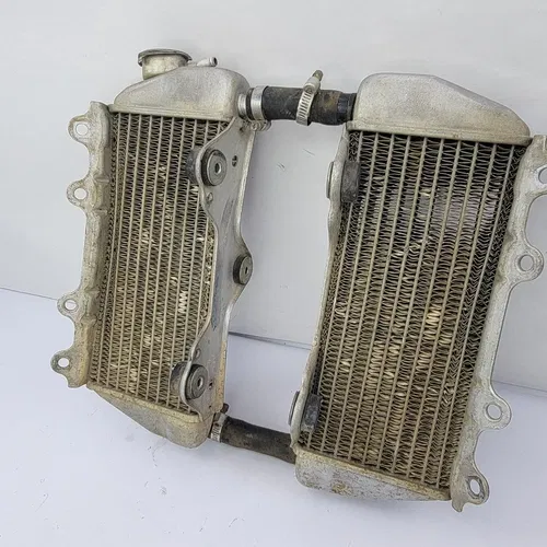 2001 2001-2002 YAMAHA YZ250F YZ 250F Radiator Engine Motor Radiator Hoses OEM