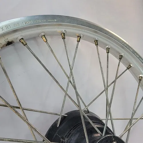 1998 1994-2002 HONDA XR200R Front Wheel Hub Rim Spokes 21x1.60 Tire Removed OEM