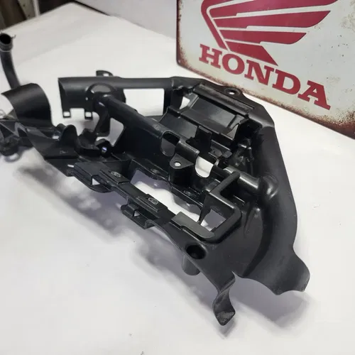 2015 2013-2023 HONDA CBR500R CB500F Ignition Coil Tray With Air Valve OEM