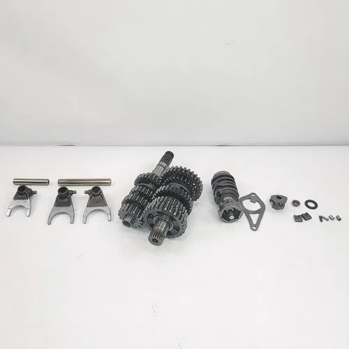 2006 2005-2007 Honda CRF250R CRF 250R Engine Transmission Assembly Gears Forks