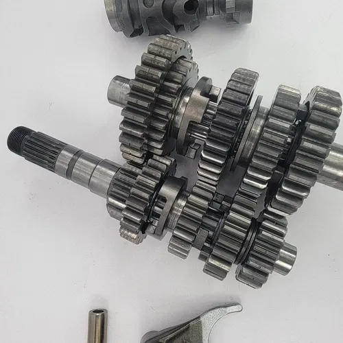 2006 2005-2007 Honda CRF250R CRF 250R Engine Transmission Assembly Gears Forks