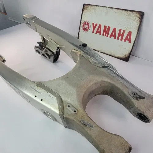 2004 2003-2004 Yamaha YZ450F Swingarm Swing Arm Suspension 5UN-22110-00-00