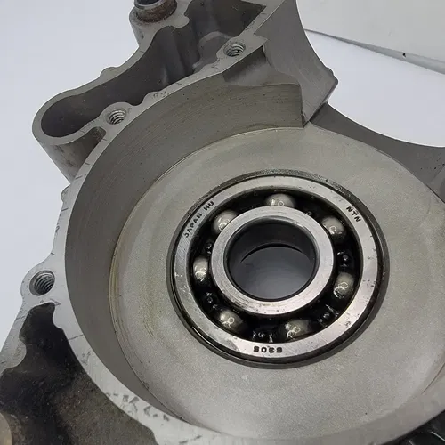 2001 1998-2001 KTM 125SX 125 SX 200 EXC Crankcase Right Engine Case OEM