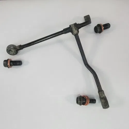 2005 1999-2006 YAMAHA TTR 250 Engine Oil LinePipe Hard Pipe Oil Line Bolts OEM