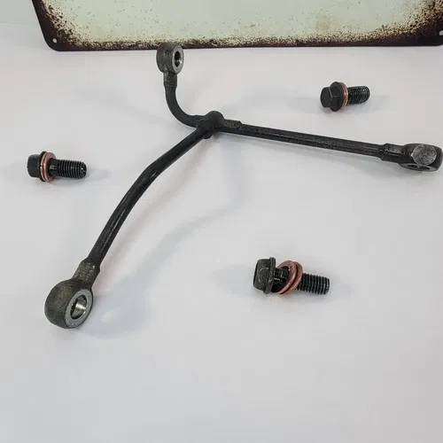 2005 1999-2006 YAMAHA TTR 250 Engine Oil LinePipe Hard Pipe Oil Line Bolts OEM
