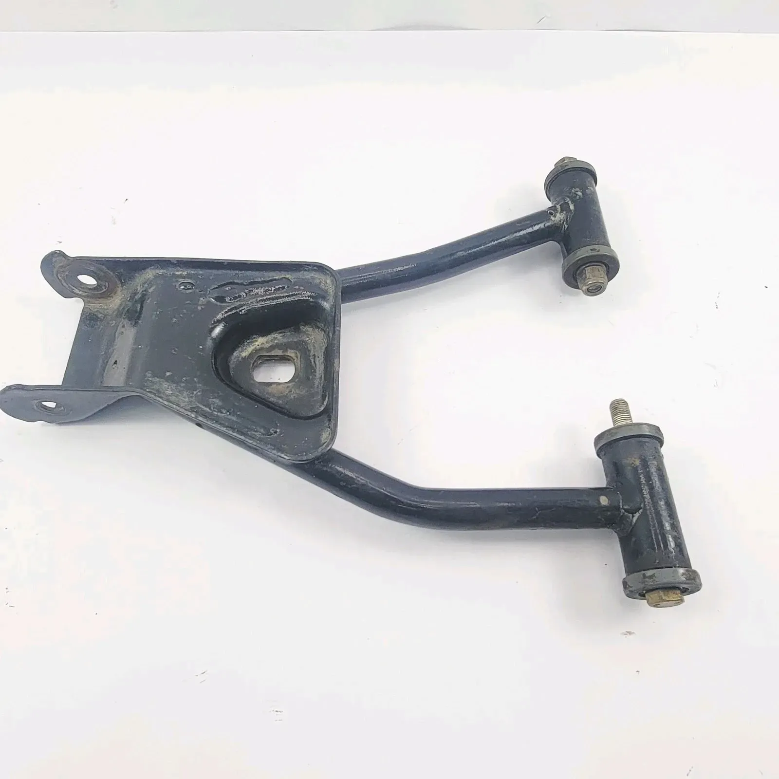 2004 ARCTIC CAT 650 Rear Upper Left Control A Arm 0504-583 OEM