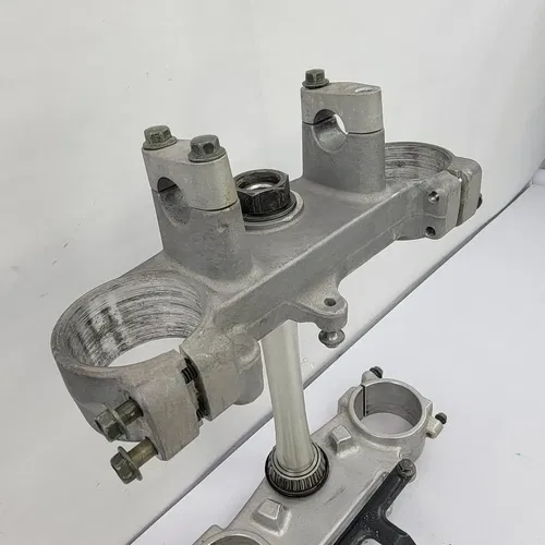 2003 YAMAHA WR450F Triple Tree Clamp Fork Clamps Steering Stem Upper Lower OEM