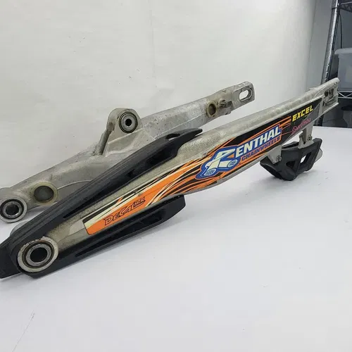 2008 2007-2012 KTM 125SX 150SX 250SX 300 450 SX Swingarm Rear Arm Shock Mount