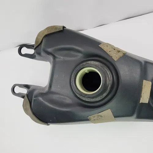 2005 2004-2007 Yamaha YFZ450 YFZ 450 Fuel Tank Gas Tank 5TG-24110-00-00 OEM