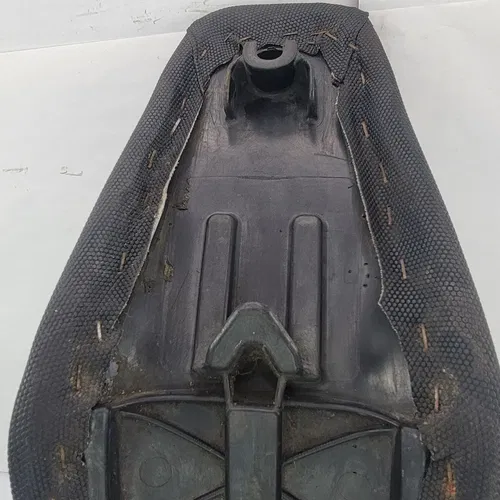 07-11 KTM 150 SX 125 250 450 SX Seat SDG 9 Pleat Gripper Seat 96340 Seat Cover
