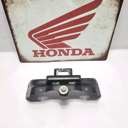 2015 2013-2015 HONDA CBR500R GAS TANK FUEL CELL PETROL RESERVOIR BRACKET MOUNT