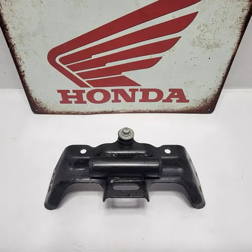 2015 2013-2015 HONDA CBR500R GAS TANK FUEL CELL PETROL RESERVOIR BRACKET MOUNT
