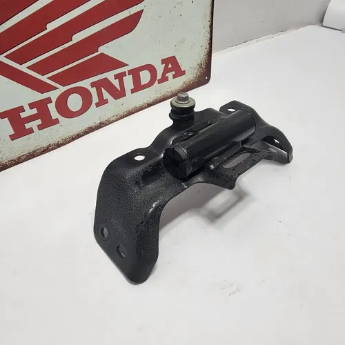 2015 2013-2015 HONDA CBR500R GAS TANK FUEL CELL PETROL RESERVOIR BRACKET MOUNT