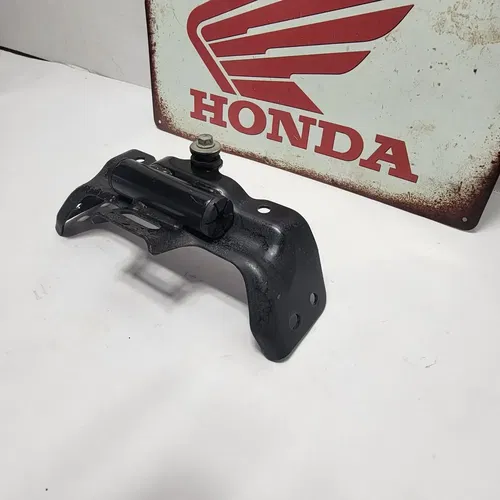 2015 2013-2015 HONDA CBR500R GAS TANK FUEL CELL PETROL RESERVOIR BRACKET MOUNT