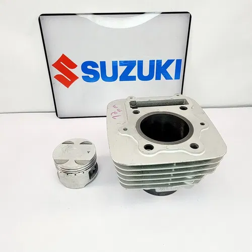 1992 90-95 Suzuki DR 250 Cylinder Jug With Piston 72MM AFTERMARKET Never Used
