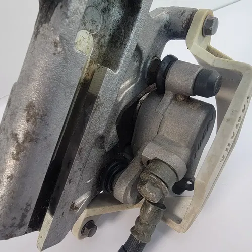 2005 1999-2006 YAMAHA TTR 250 Rear Brake Caliper Master Cylinder Pedal Assembly