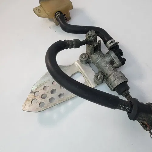 1997-2002 SUZUKI GSXR750 Rear Brake Master Cylinder Line Heal Guard  OEM