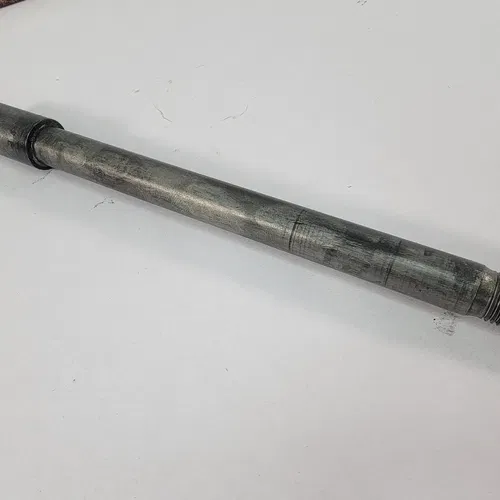 2005 1999-2006 YAMAHA TTR 250 Front Wheel Axle Bolt Front Pivot 4PX-25181-00 OEM