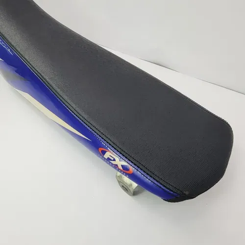 2002 2002-2008 Yamaha YZ250 YZ 250 YZ125 125 Seat Main Seat Base Pan FX Cover