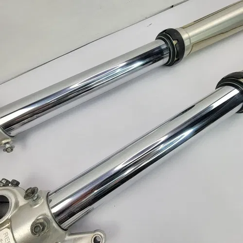 2009 KTM 125SX 150SX Front Fork Assembly And Guards 48MM Forks WP EBR Racing