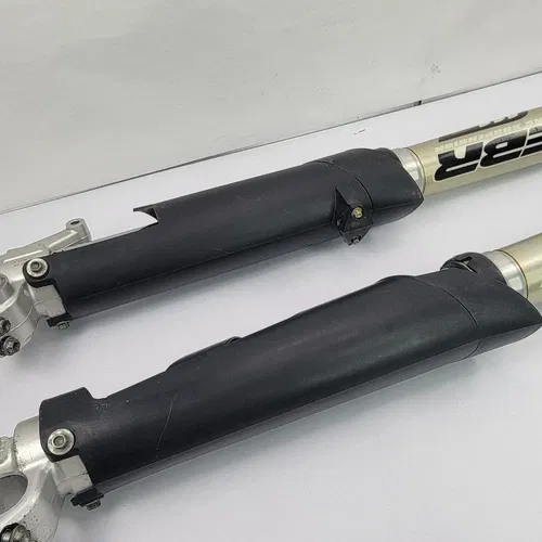 2009 KTM 125SX 150SX Front Fork Assembly And Guards 48MM Forks WP EBR Racing