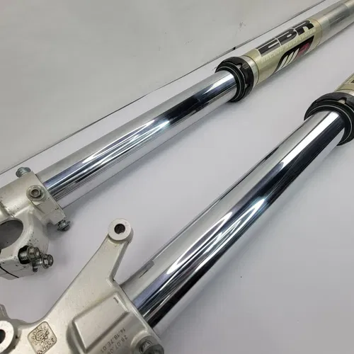 2009 KTM 125SX 150SX Front Fork Assembly And Guards 48MM Forks WP EBR Racing