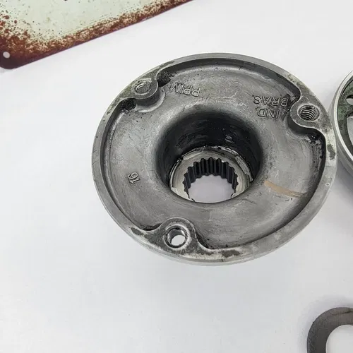 05 Honda CRF230F Oil Slinger Crank Nut Separator 2005 CRF230