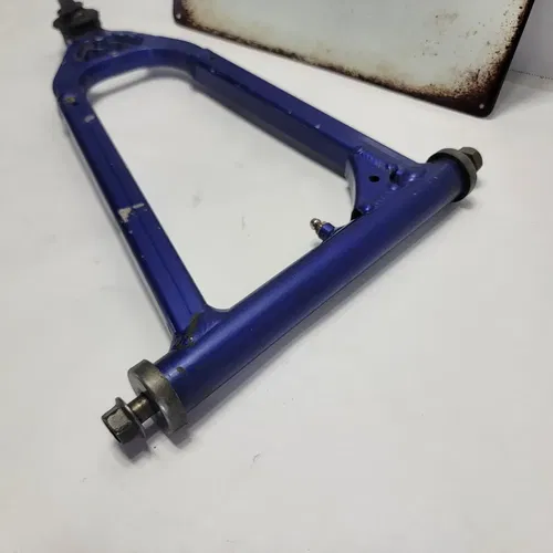 2004 2004-2013 YAMAHA YFZ450 YFZ 450 Upper A Arm Right Upper Control Arm OEM