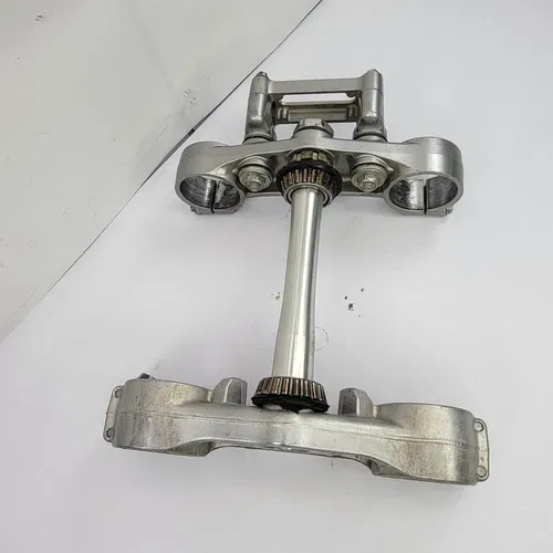 2005 04-05 Kawasaki KX250F 04-06 Suzuki RMZ250 Triple Tree Stem Triple Clamp OEM