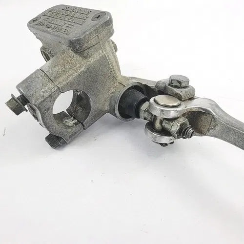 2000 96-00 Yamaha YZ 250 YZ 125  Front Brake Master Cylinder OEM 4SS-W2587-01-00