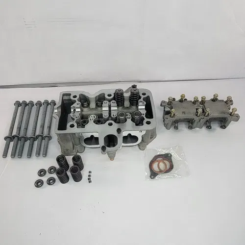 2015-2023 Polaris Sportsman 1000 XP Cylinder Head Assembly 3022549 Valve Head