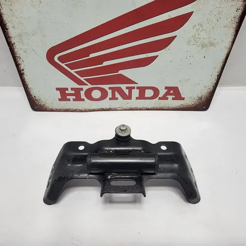 2015 2013-2015 HONDA CBR500R GAS TANK FUEL CELL PETROL RESERVOIR BRACKET MOUNT