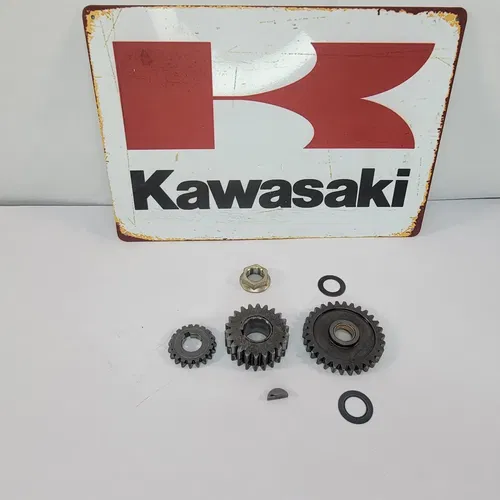 2001 1995-2006 KAWASAKI KDX 200 KDX 220R Engine Primary Gear Assembly OEM