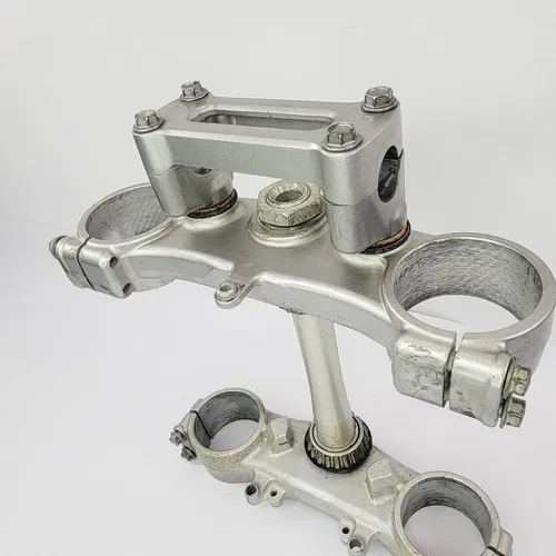 2005 04-05 Kawasaki KX250F 04-06 Suzuki RMZ250 Triple Tree Stem Triple Clamp OEM