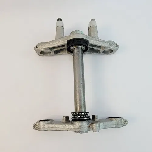 2008 01-13 Honda XR80 XR100 CRF80F CRF100F Triple Clamp Fork Bar Clamps OEM