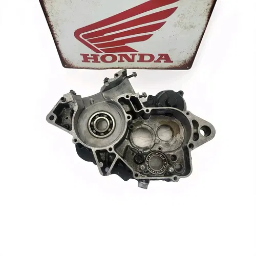 1993 1993-1994 Honda CR125R Engine Crankcase Right Honda CR125R SEE DESC