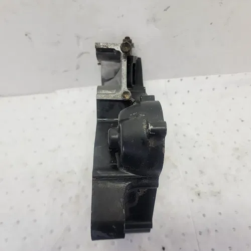 1993 1993-1994 Honda CR125R Engine Crankcase Right Honda CR125R SEE DESC