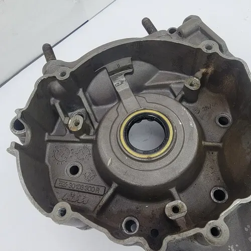 2009 2005-2012 KTM 150SX 125SX Crankcase Engine Bottom End Left Block Case OEM