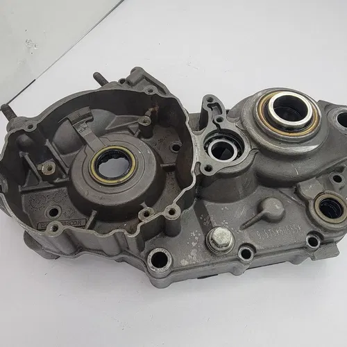 2009 2005-2012 KTM 150SX 125SX Crankcase Engine Bottom End Left Block Case OEM