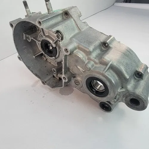 2008 2008-2013 KAWASAKI KX 100 KX 85 Left Side Crankcase Bottom End Case OEM