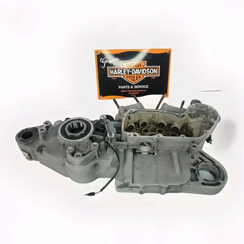 2006-2020 Harley Davidson Sportster 883 Right Engine Motor Crankcase Crank Case