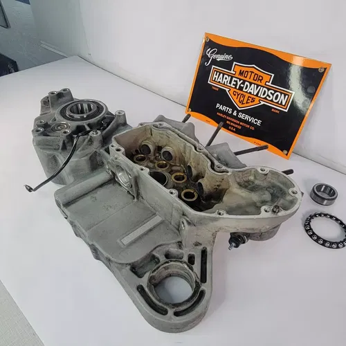 2006-2020 Harley Davidson Sportster 883 Right Engine Motor Crankcase Crank Case