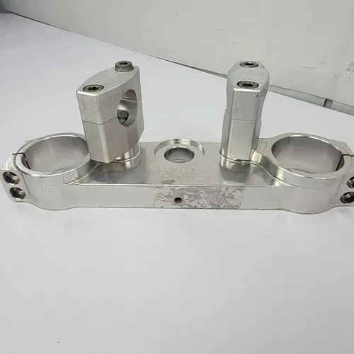 1999 Gas Gas EC200 EC 200 Upper Fork Clamp Top Triple Clamp Bar Clamps 48MM